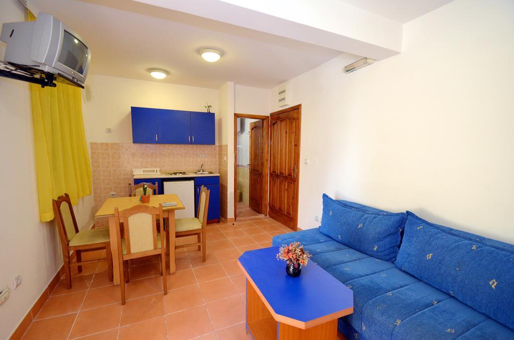 Guest House Villa Iva Budva Rom bilde