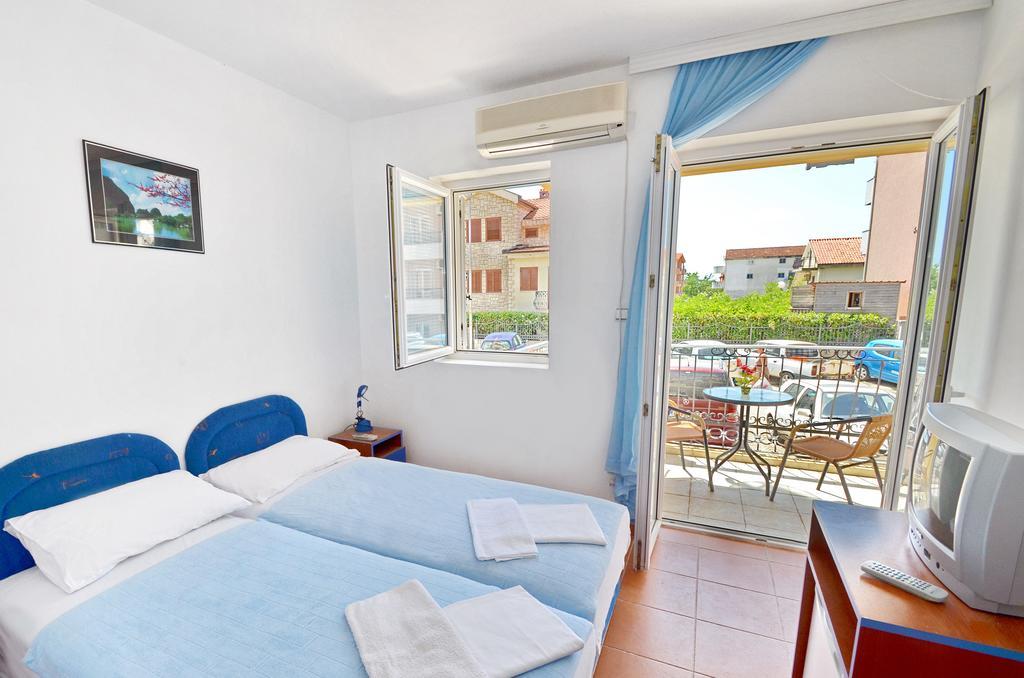 Guest House Villa Iva Budva Rom bilde