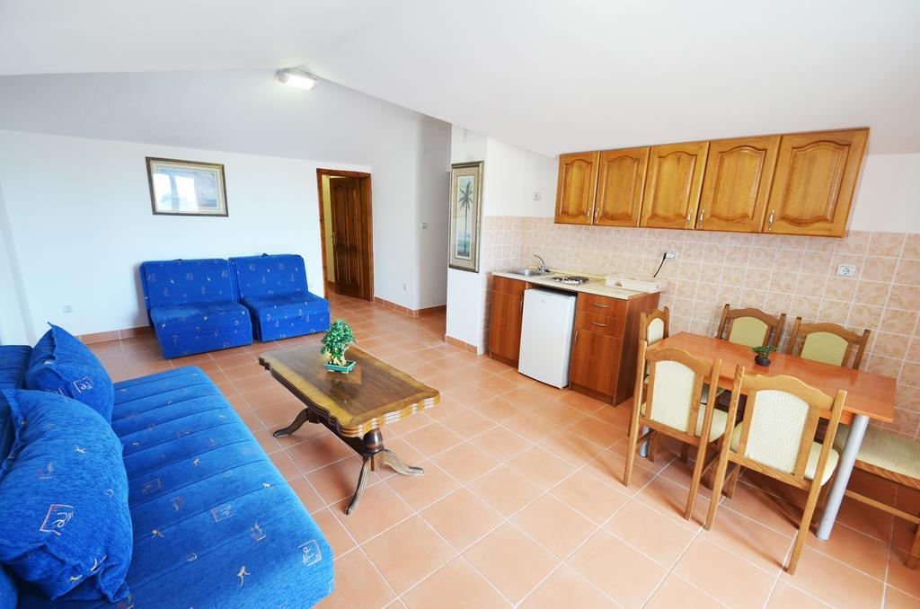 Guest House Villa Iva Budva Rom bilde